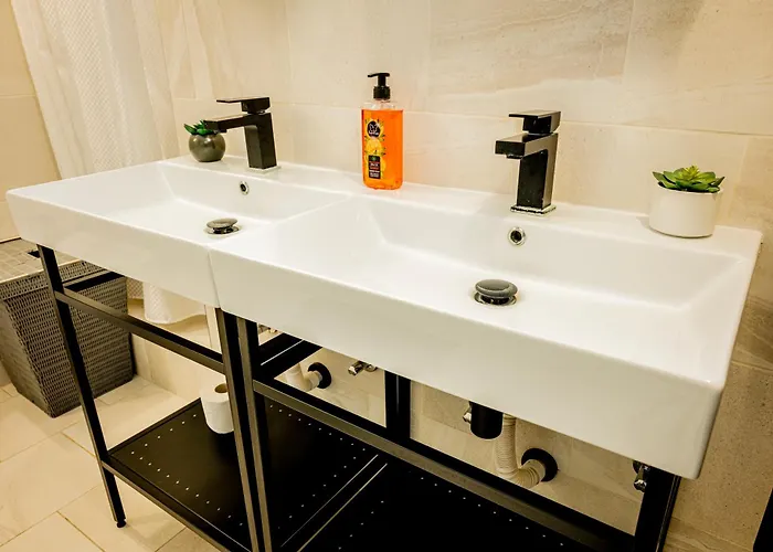 Br3 - Historic Gem In * Cospicua