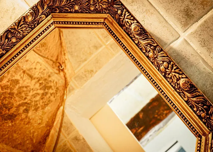 Br3 - Historic Gem In Holiday home Cospicua