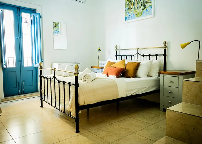 Br3 - Historic Gem In *