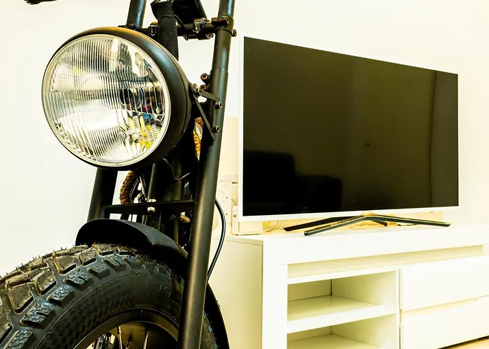 Holiday home Br3 - Historic Gem In