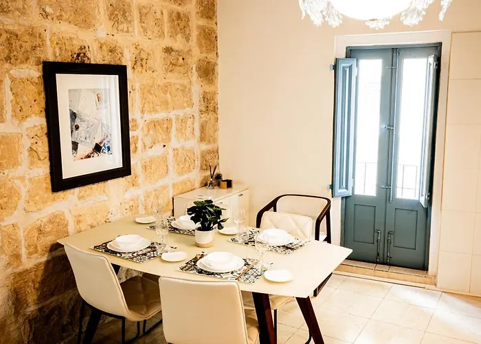 Tatil Evi Br3 - Historic Gem In *