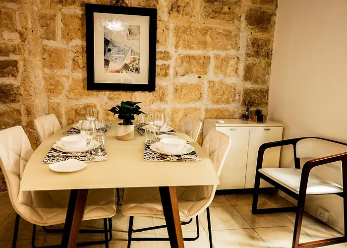 Br3 - Historic Gem In Tatil Evi Cospicua