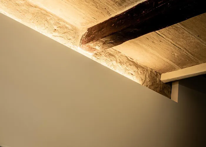 Br3 - Historic Gem In Vakantiehuis